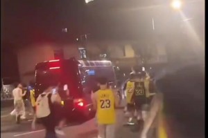 球迷曬LBJ中國行狂粉：這么多23號（6號）到底哪個(gè)是勒布朗